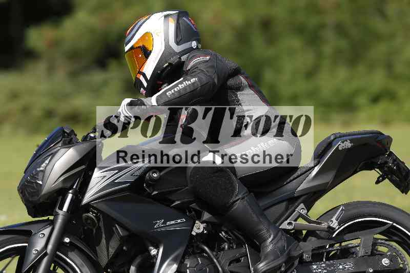 Archiv-2025/42 07.08.2025 Peter Studer Girls Day ADR/Gruppe pink/2